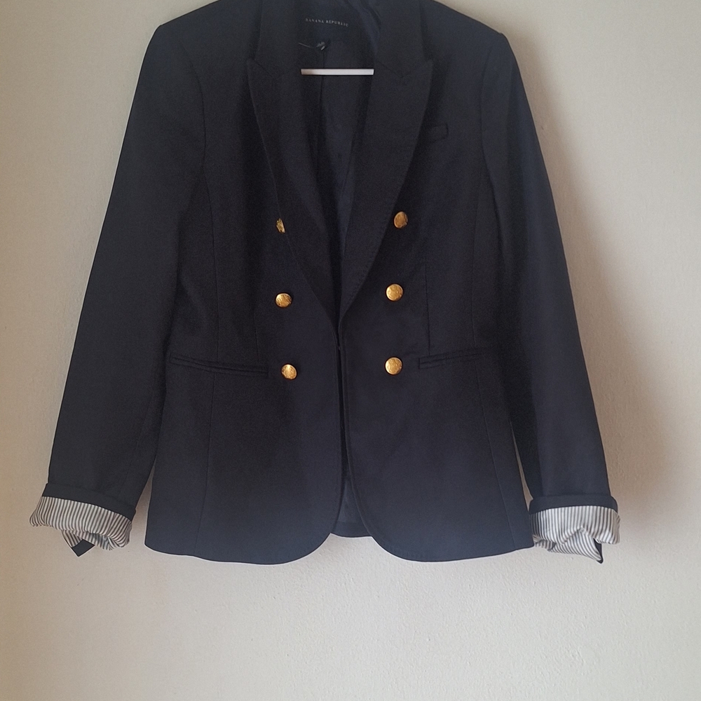 Classic Casual Banana Republic Blazer with Gold Buttons % 100 Cotton Sz 10